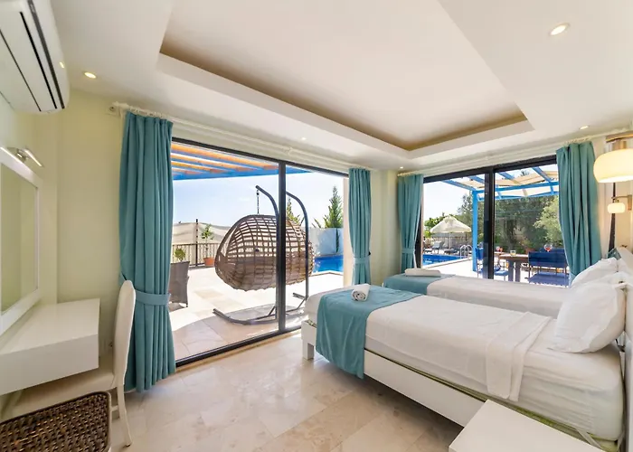 Orpheus - Kalkan, Islamlar