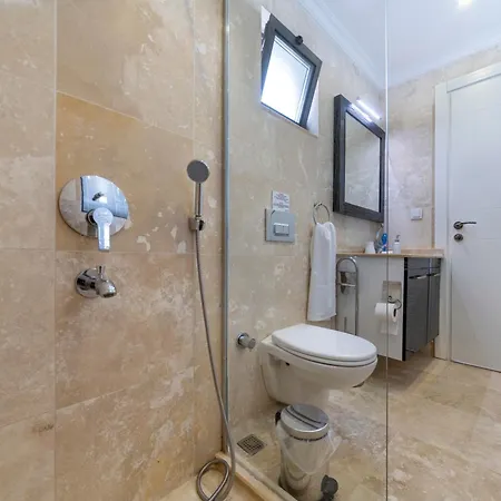 Orpheus - Kalkan, Islamlar Vilă Kaș