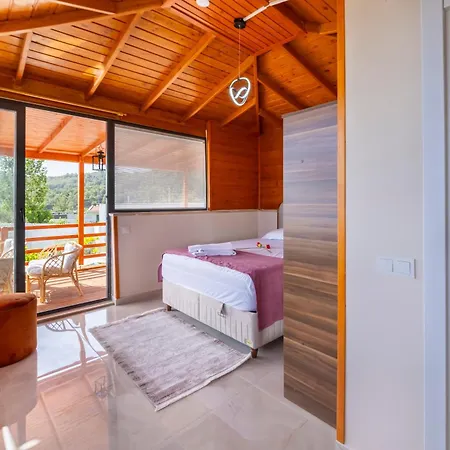 Orpheus - Kalkan, Islamlar Vilă Kaș